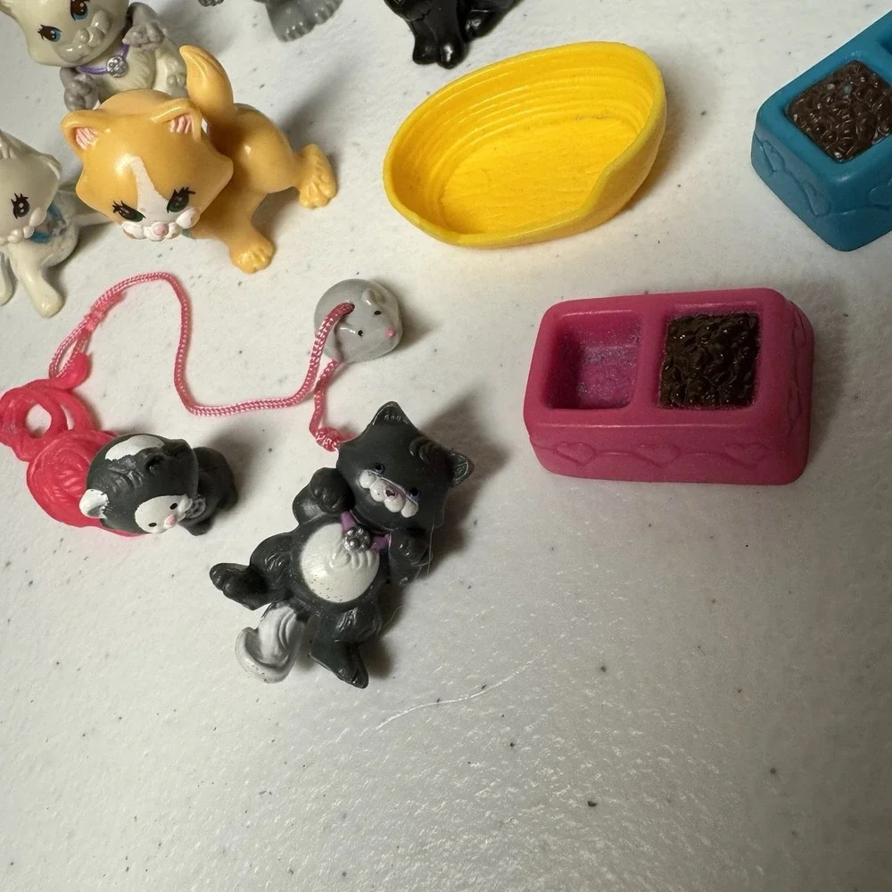 Vtg Kenner  Littlest Pet Shop Cat Lot Kittens Cutesy Vintage Rare‎ LPS BUNDLE